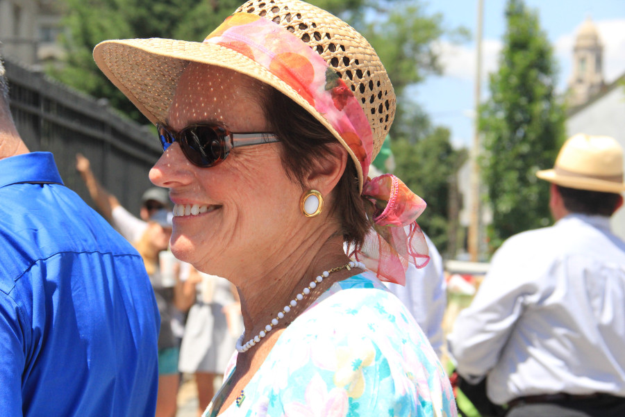 Nalda Vigezzi stands outside of the Cuban Embassy in Washington on July 20, 2015. (Jennifer-Leigh Oprihory/MEDILL NSJI)